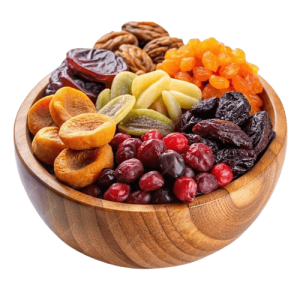 میوه خشک در ظرف چوبی